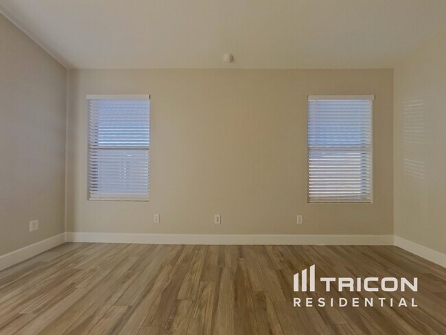 Building Photo - 2191 S 160th Ln