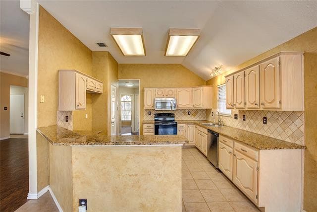 Building Photo - 909 Mallard Way