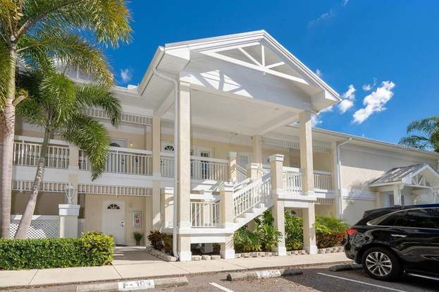 Building Photo - 3401 54th Dr W