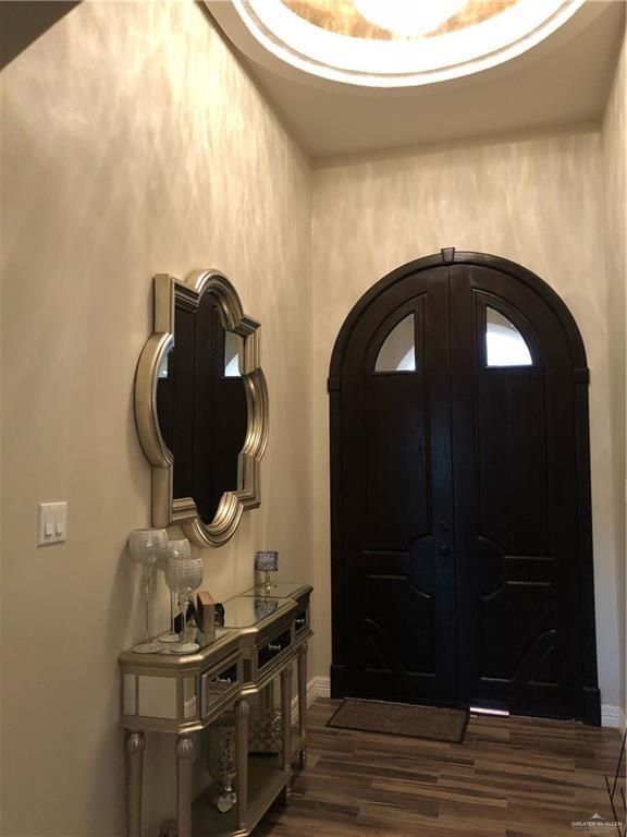 Building Photo - 25 Cornell Ave