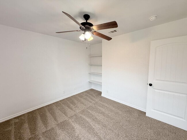 Building Photo - 3906 Anvil Range Rd