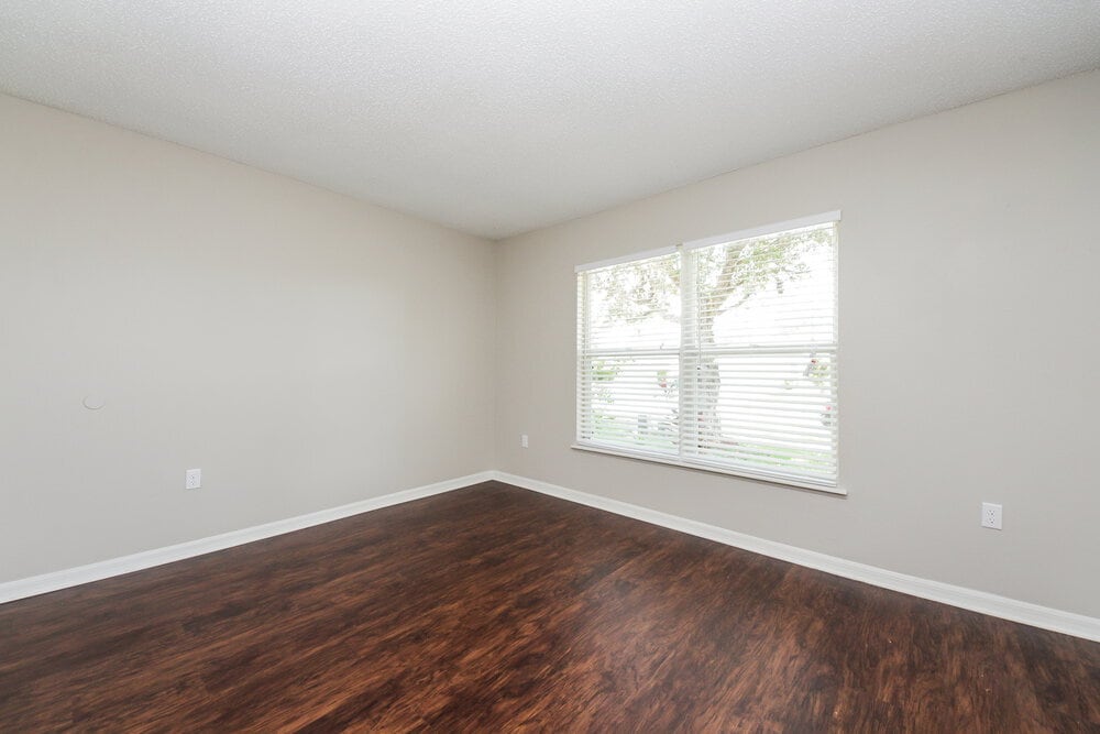 Building Photo - 254 Regal Downs Cir