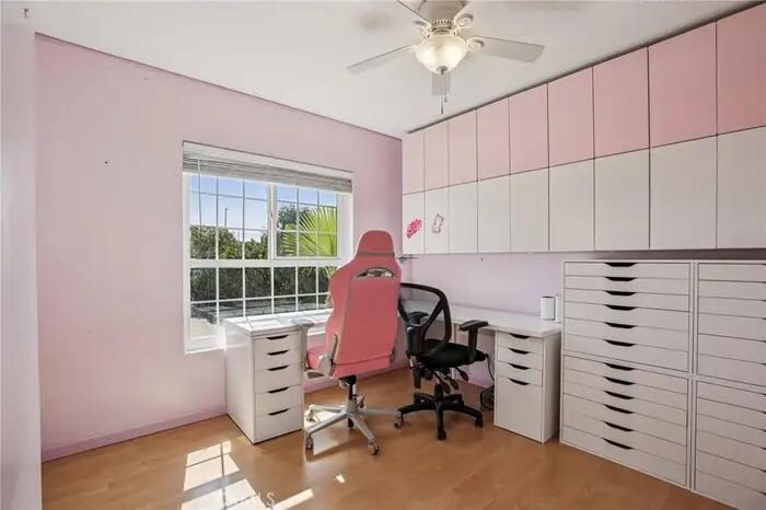 Building Photo - 1339 N Devonshire Rd