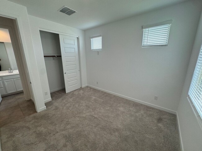 Building Photo - 24515 N 165th Ave