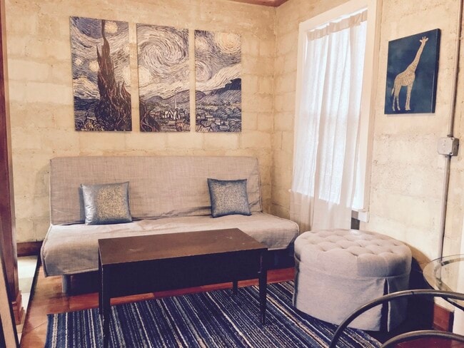 Building Photo - 536 NW 47th St