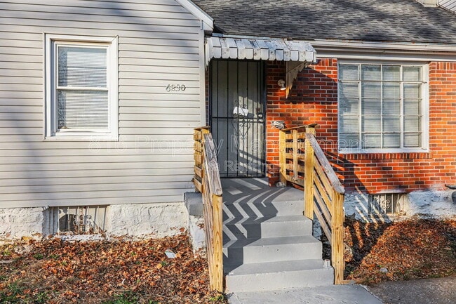 Building Photo - 6230 Agnes Ave