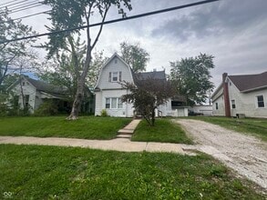 Building Photo - 210 Whitlock Ave