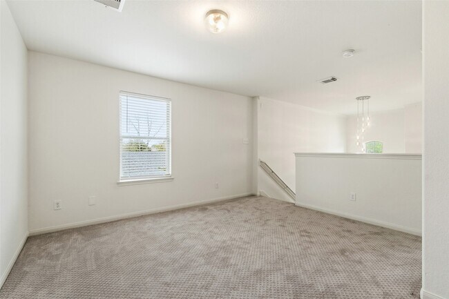 Building Photo - 12339 Ridgecrest Dr