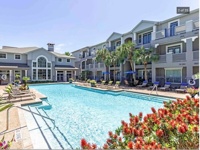 Building Photo - 7500 Kirby Dr