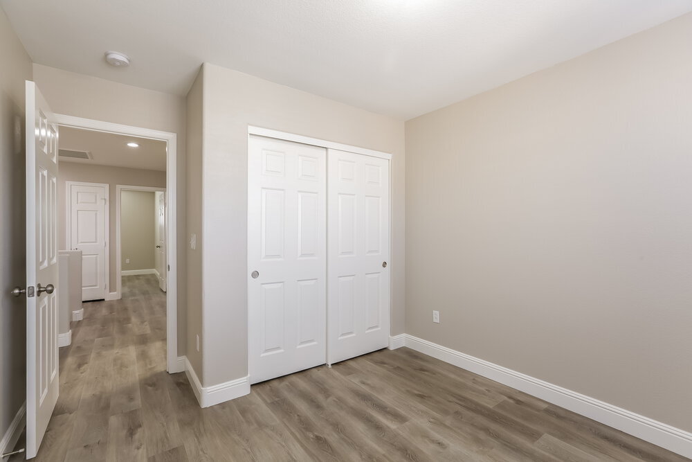 Building Photo - 8735 Le Agavi Ct