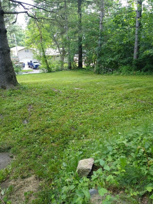 Building Photo - Click the “Apply Now” button or email wapmrentals@gmail.com for a prompt response.