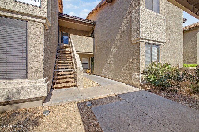 Building Photo - 9600 N 96th St