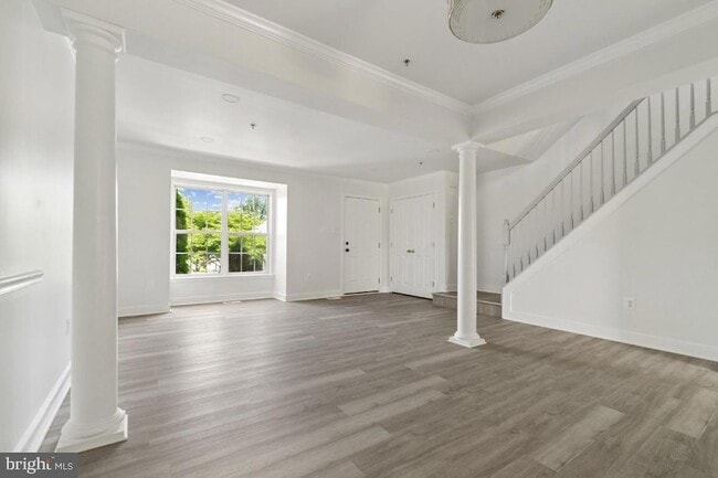 Building Photo - 1109 Pomelo Ct
