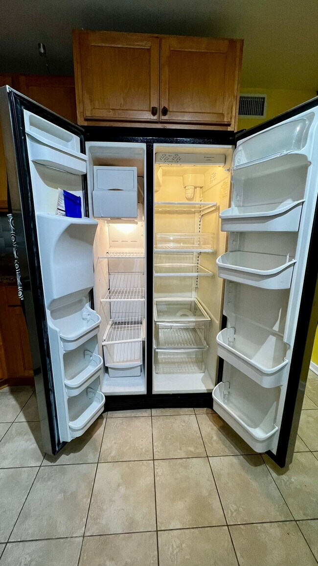 Building Photo - 1222 Brown St