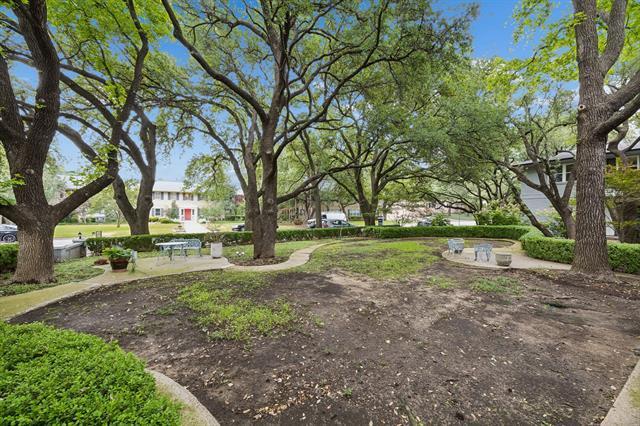 Building Photo - 6234 Bandera Ave