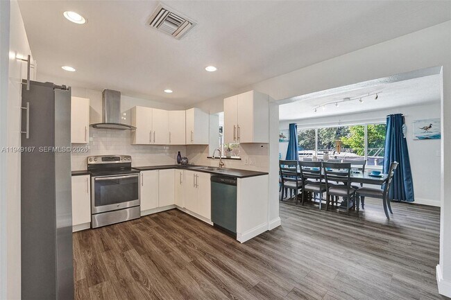 Building Photo - 3730 SW 47th Ct