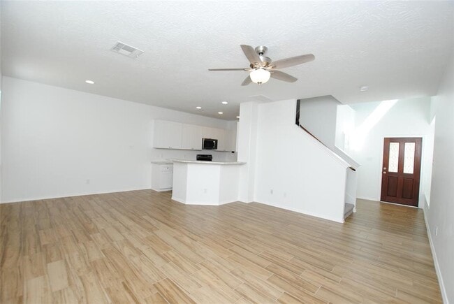 Building Photo - 3212 Victorian Manor Ln