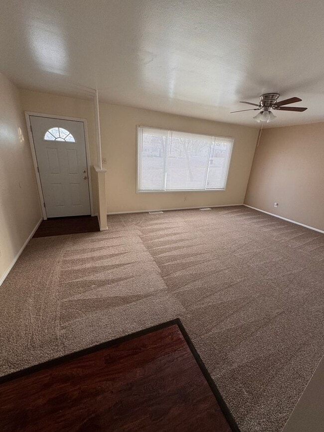 Building Photo - 3962 Lake Rd