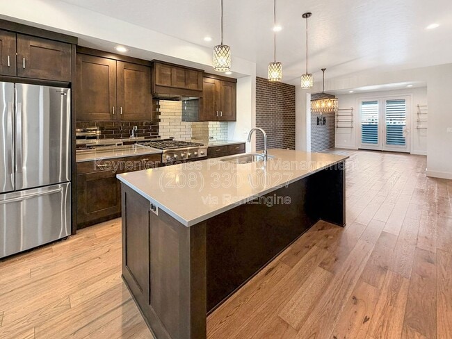 Building Photo - 3033 S Trailwood Way