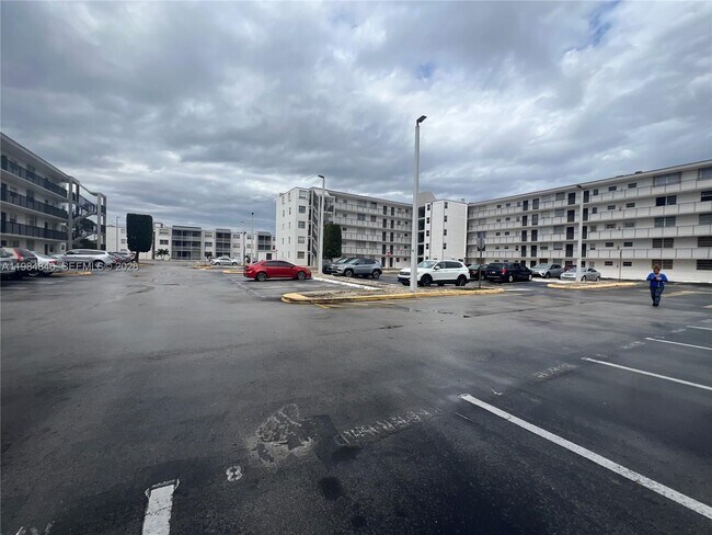 Building Photo - 14155 SW 87th St