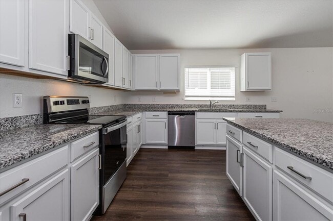 Building Photo - 1434 Geranium Dr