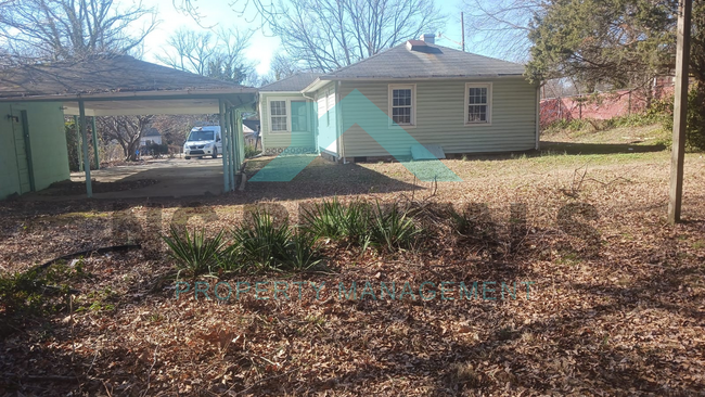 Building Photo - Delightful 3-Bed & 1-Bath in Winston-Salem