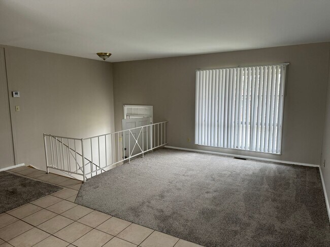 Building Photo - 3 Bedroom Single Family Home in Gahanna