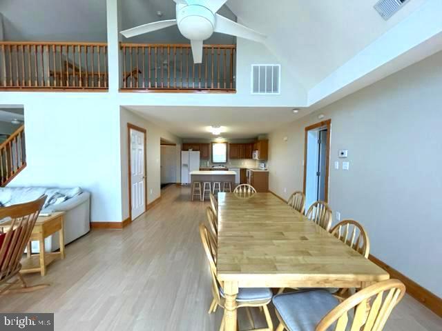 Building Photo - 26424 Isabelle Dr