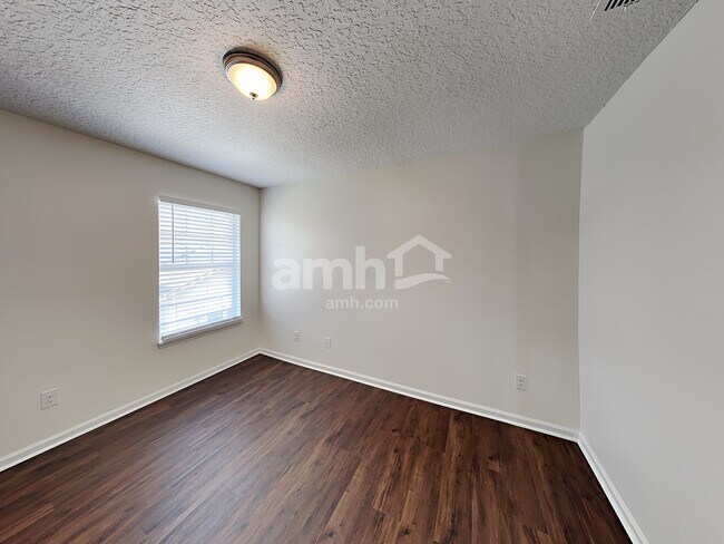 Building Photo - 6243 Pendragon Pl