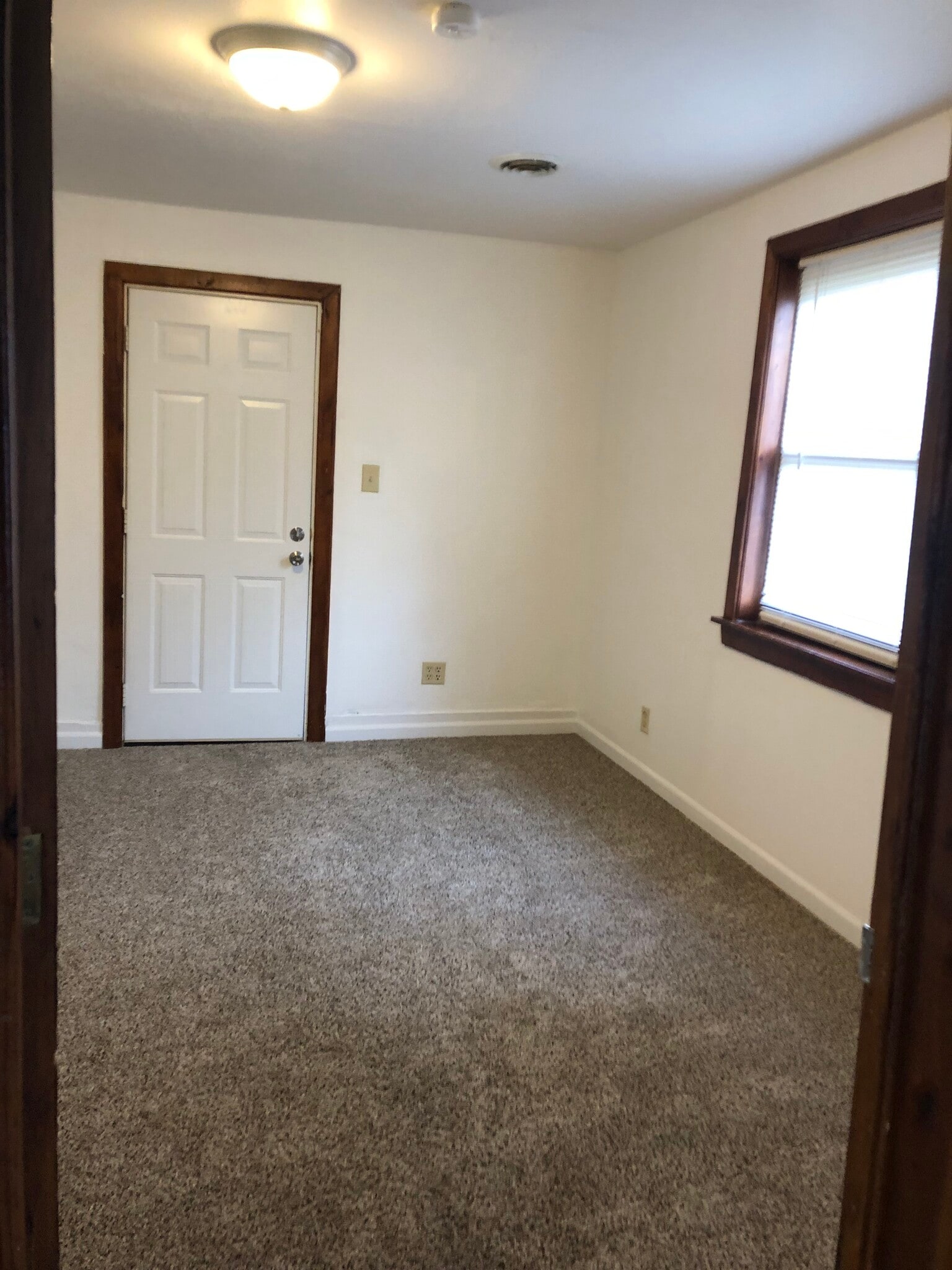 Bedroom 2/office - 35 Lewis Street