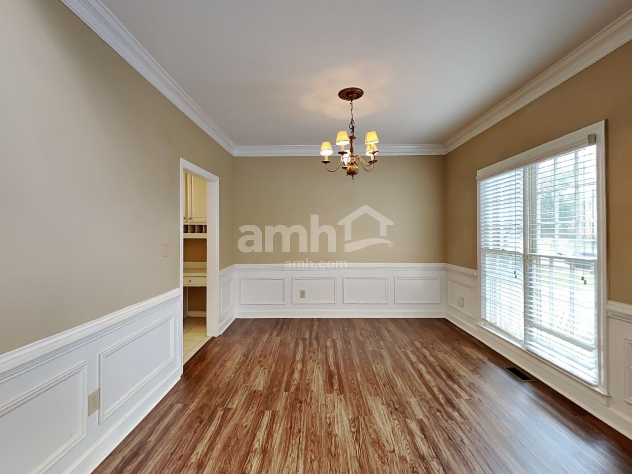 Building Photo - 2620 Loch Way