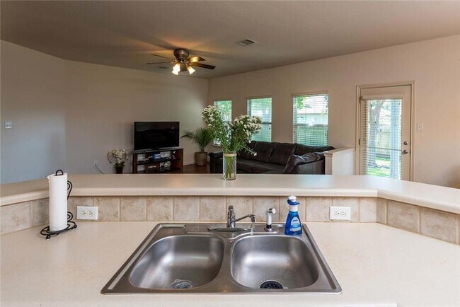 Building Photo - 3761 Rod Carew Dr