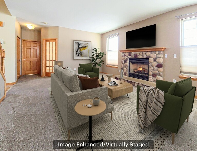 Building Photo - 1805 Deer Path