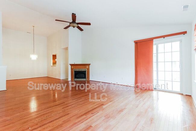 Building Photo - 36 Pristine Pl