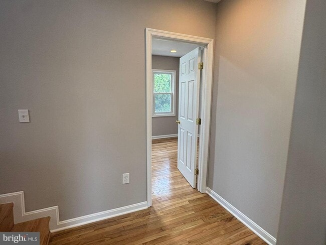 Building Photo - 5126 Call Pl SE