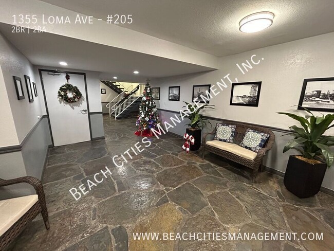 Building Photo - Lovely Condo with 2 Bedrooms, 2 Bathrooms,...