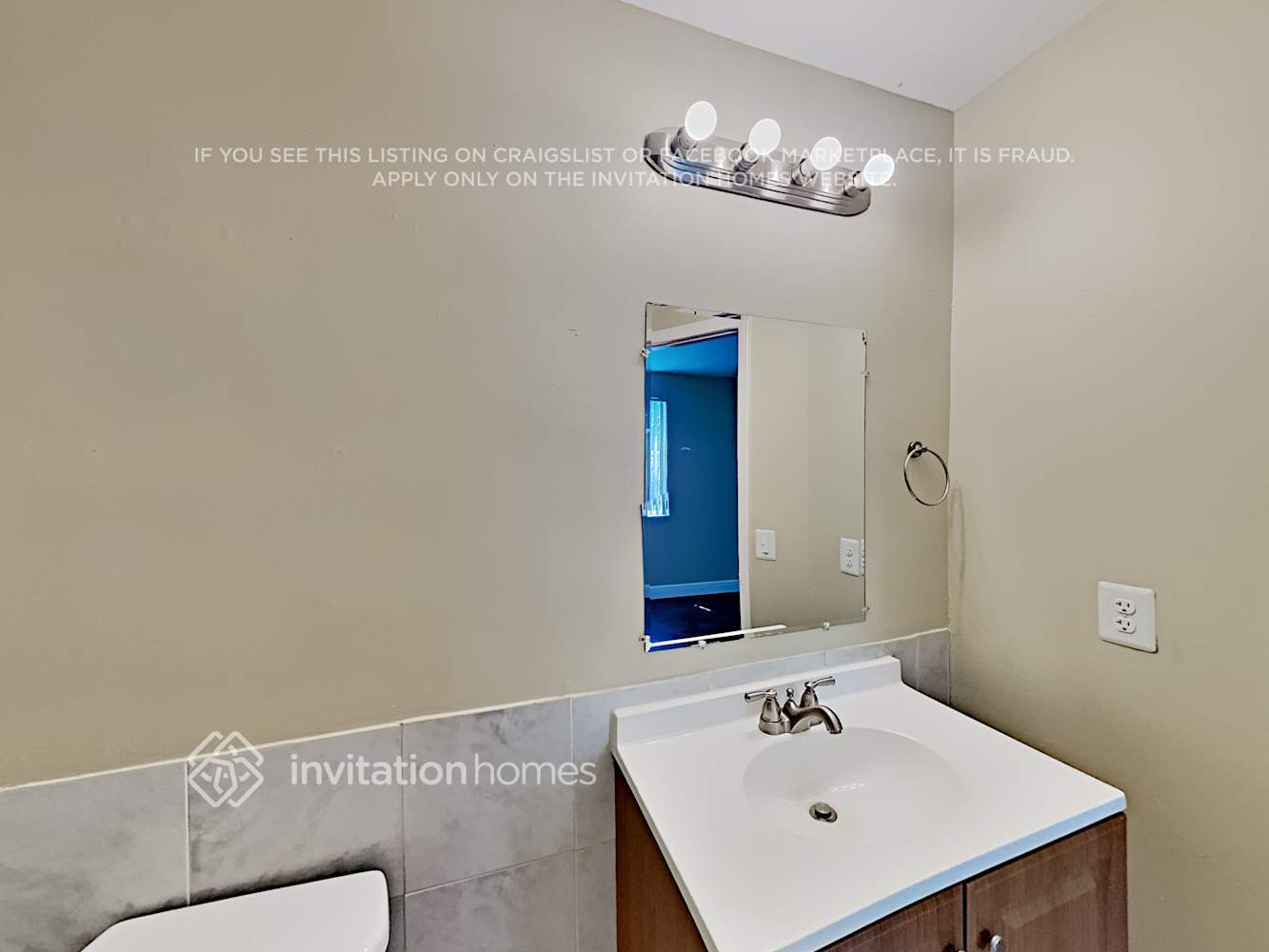 Building Photo - 14543 SW 127th Ct