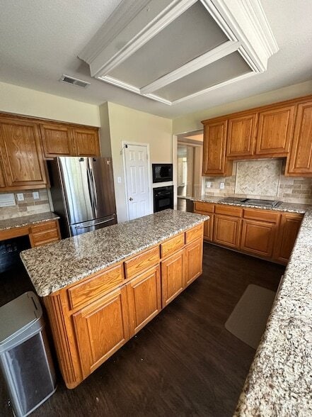 Building Photo - 3580 Twelve Oaks Ln