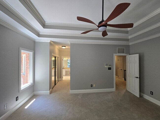Building Photo - 102 Eyemouth Ct