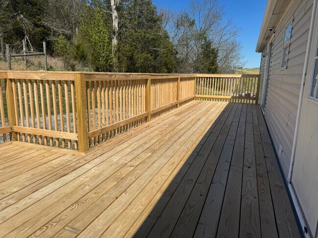 Building Photo - 3 Bedroom 2 Bathroom Home located in Greene County, TN