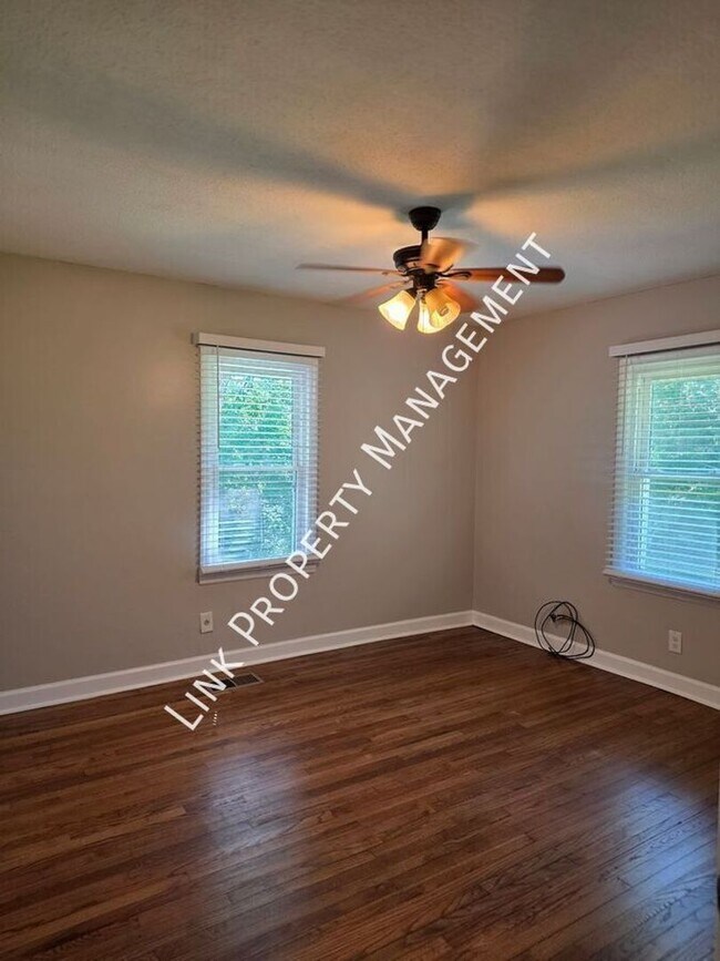Building Photo - Available Now – Spacious 4 Bedroom Home in Ringgold for Only $1,695/Month!