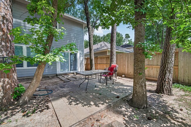 Building Photo - 202 N Vesper Bend Cir