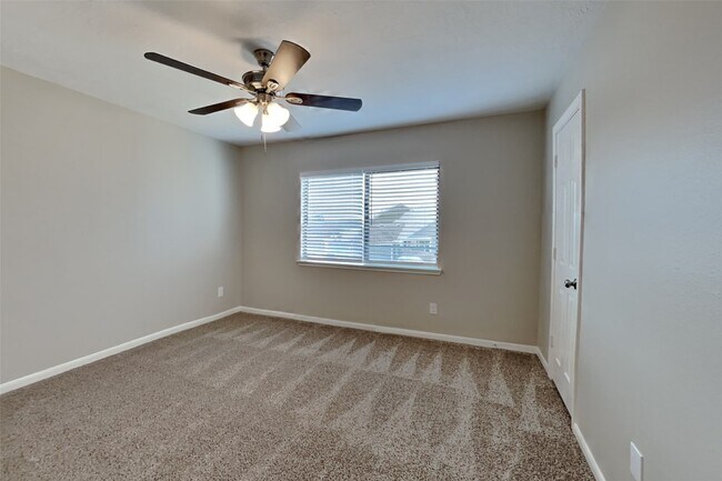 Building Photo - 29719 Buffalo Canyon Dr