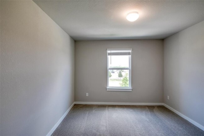 Building Photo - 601 Dusky Sap Ln