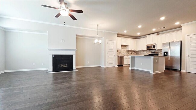 Building Photo - 4414 Sunny Oak Ln