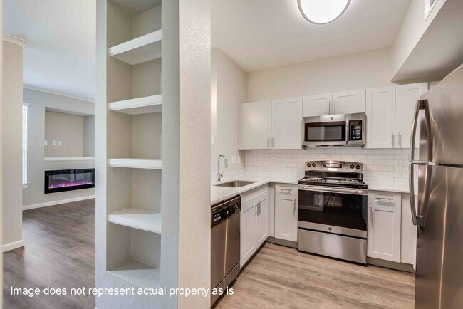 Building Photo - 2400 Spring Rain Dr