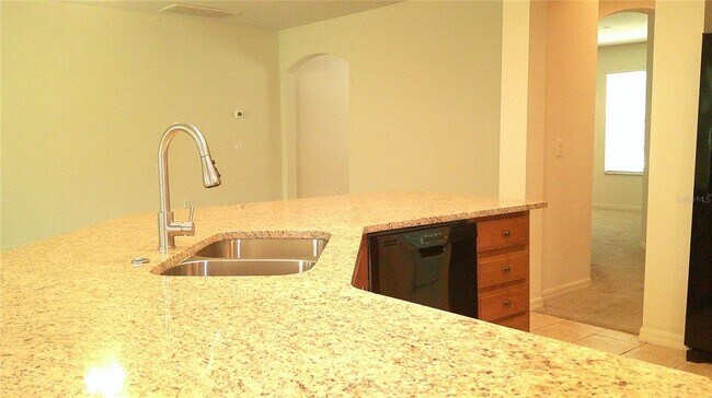 Building Photo - 609 Cedar Waxwing Dr