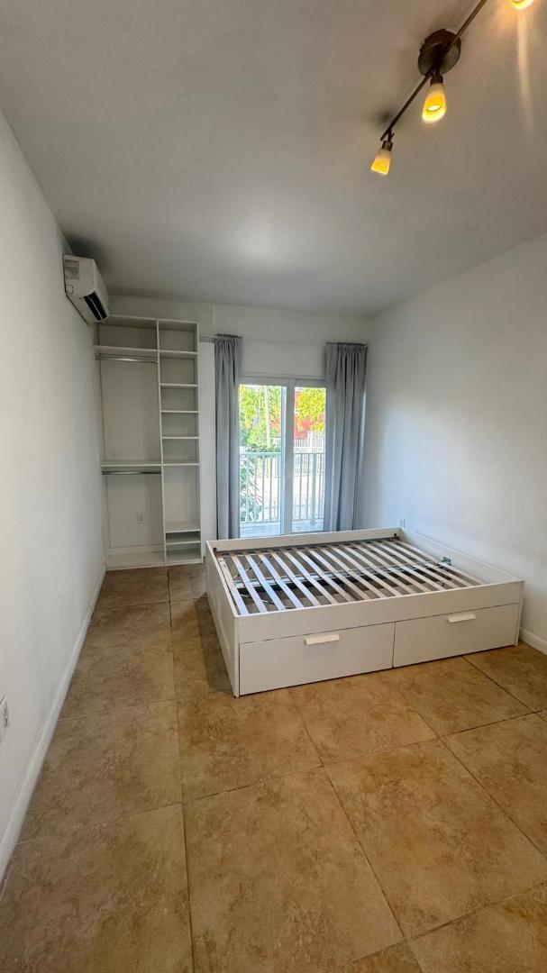 Building Photo - 444-542 SW 3rd St