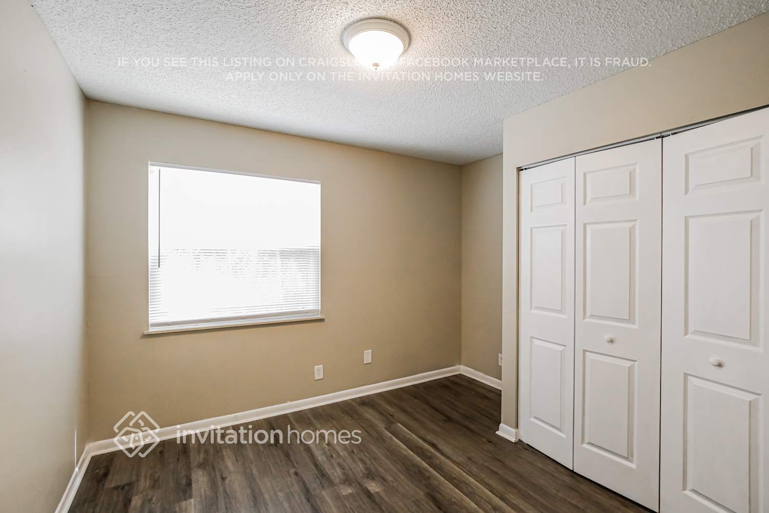 Building Photo - 1220 NW 89th Dr