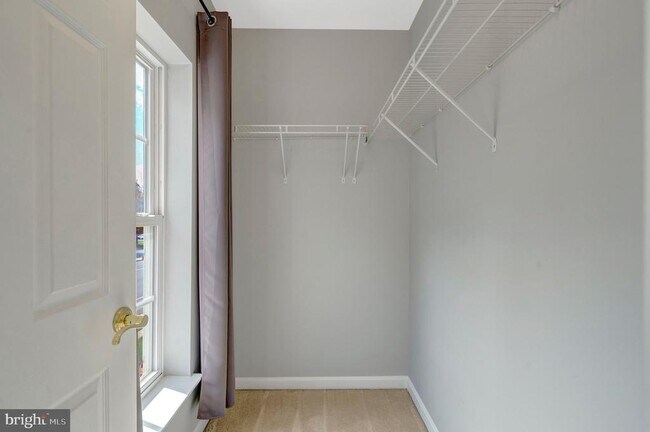 Building Photo - 4569 Whittemore Pl